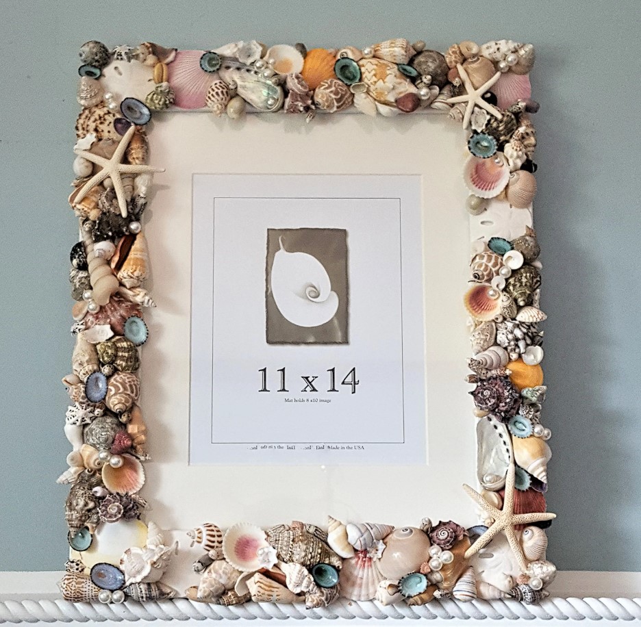 seashell frame and custom text